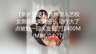 小美女听到要挨操，就迫不及待的去拿套套