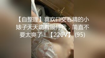 丝袜高跟大屁股露脸极品人妻在家跟小哥激情啪啪，舔弄大鸡巴的样子真骚，活好不粘人让小哥床上床下各种爆草