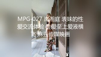 《午夜探花》双飞两个美乳兼职妹轮流草干到气喘嘘自己撸射到妹子身上