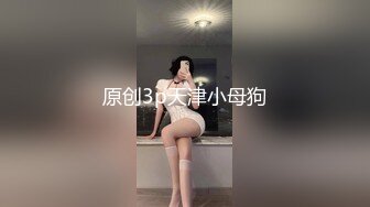 艺校水嫩漂亮的2美女为了赚外快和3男到KTV厕所啪啪