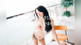 黑客破解监控偷拍??D奶美女洗完澡擦润肤露