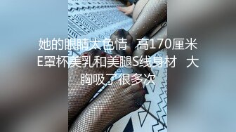 颜值很高身材也很棒的美女主播性感小嫩模大秀