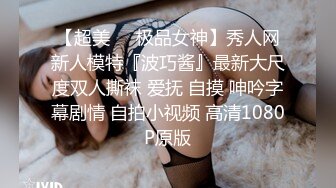 【超高颜值E罩杯巨乳肉肉美妞】近日刚播全裸诱惑，粉色大乳晕奶子，摆弄姿势掰开小穴，笑起来很是甜美诱人