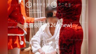 [MP4/ 325M] 双马尾眼镜美少女，168CM白丝美腿，3P激情名场面，后面操着前面吃屌，小穴夹的太紧受不了