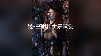 【新片速遞】诱人的黑丝嫩模，边吃玉足边做爱：你的脚好漂亮哦，逼逼也好美！[154M/MP4/03:17]