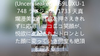 [MP4/ 409M] 牛仔裤白色T恤00后小美女 身材真好屁股好大肉体粉嫩嫩 把男人撩的情欲沸腾受不了