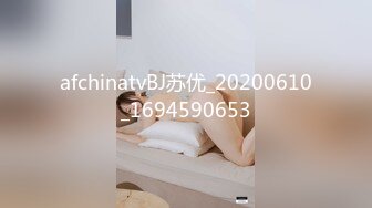 [MP4]STP28094 乖巧呆萌小妹妹！激情大战头套男！抓着屌吸吮有点生疏，黑丝高跟鞋骑乘位，扛起双腿爆插 VIP0600