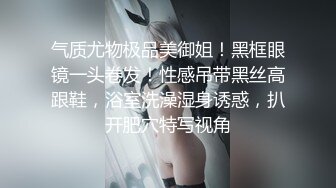 流出黑客破解家庭网络摄像头偷拍老夫嫩妻的性生活睡前起床各一炮才能满足