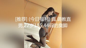 商场女厕全景多角度偷拍短裤美女的极品小嫩鲍