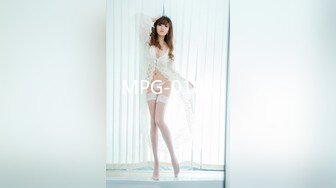 ★☆《极品女神⚡淫乱3P》★☆红边黑丝女神娇妻被两个单男3p 娇妻被操的已经胡言乱语了 感受两个大鸡吧在体内同时抽送 一直叫 (2)